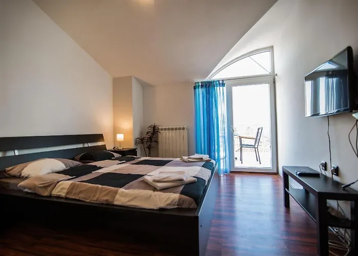 Villa Filip - Private Pool & Gym Pula